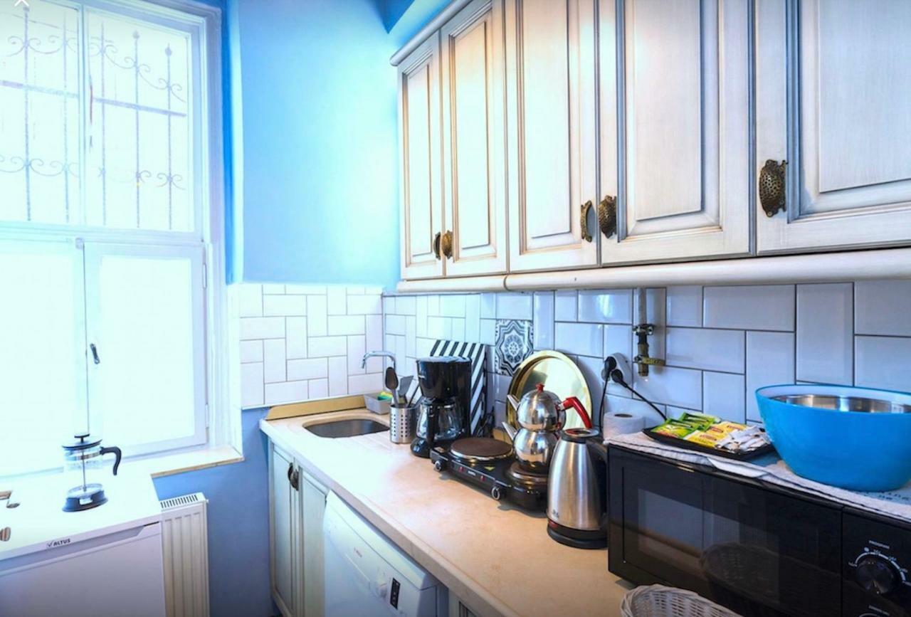Апартаменты Galata Chic Delux Flats Стамбул Экстерьер фото